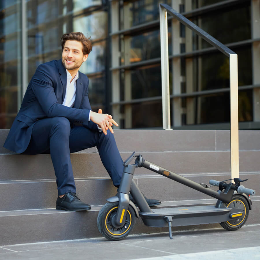 Trotineta Electrica Ninebot by Segway KickScooter MAX G30E II